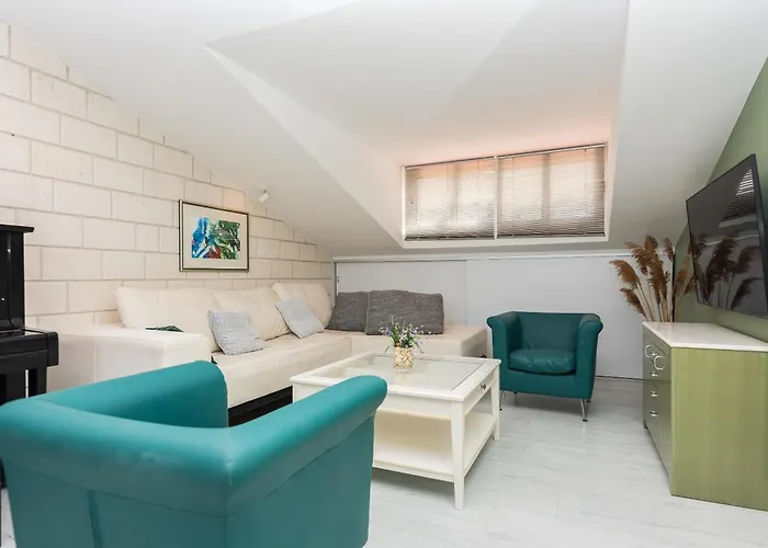 7 Luxury Διαμέρισμα *