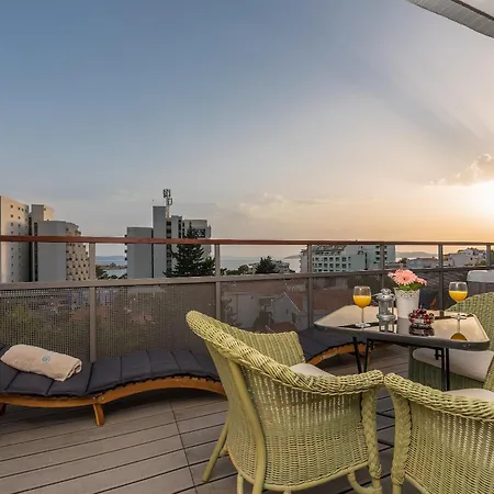 7 Luxury Apartmán *